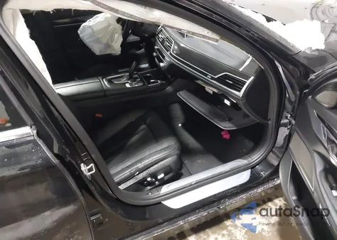 2017 BMW 740I z USA, uszkodzony, nr VIN WBA7E2C3XHG741225